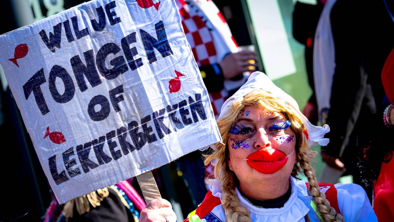 Optocht Spieringkruiersdurp (Moerdijk)(foto: Eye4images). 