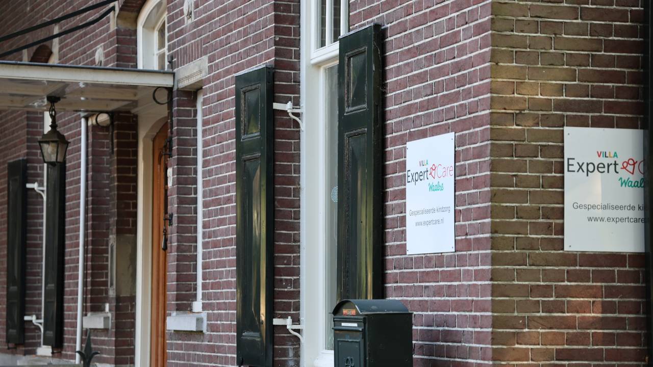 De voormalige zorgvilla van ExpertCare in Waalre (foto: Collin Beijk).