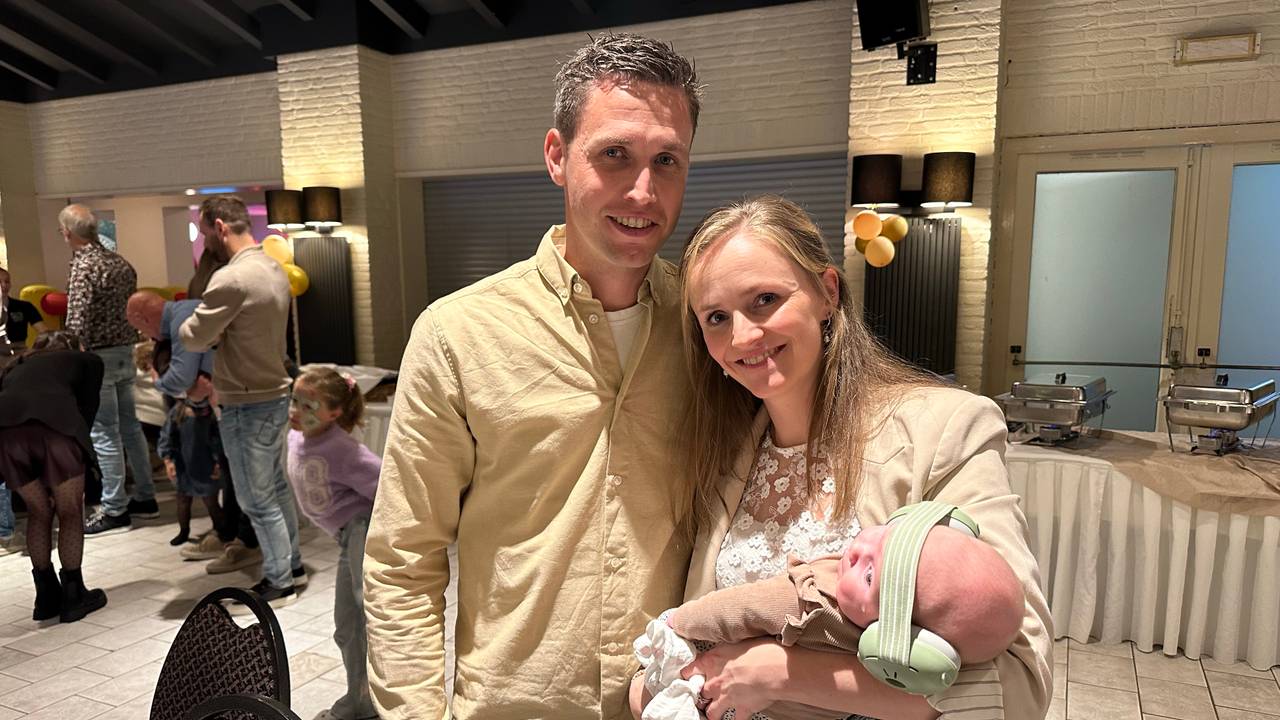 Annika en Tom werden de trotse ouders van baby Kiki. 