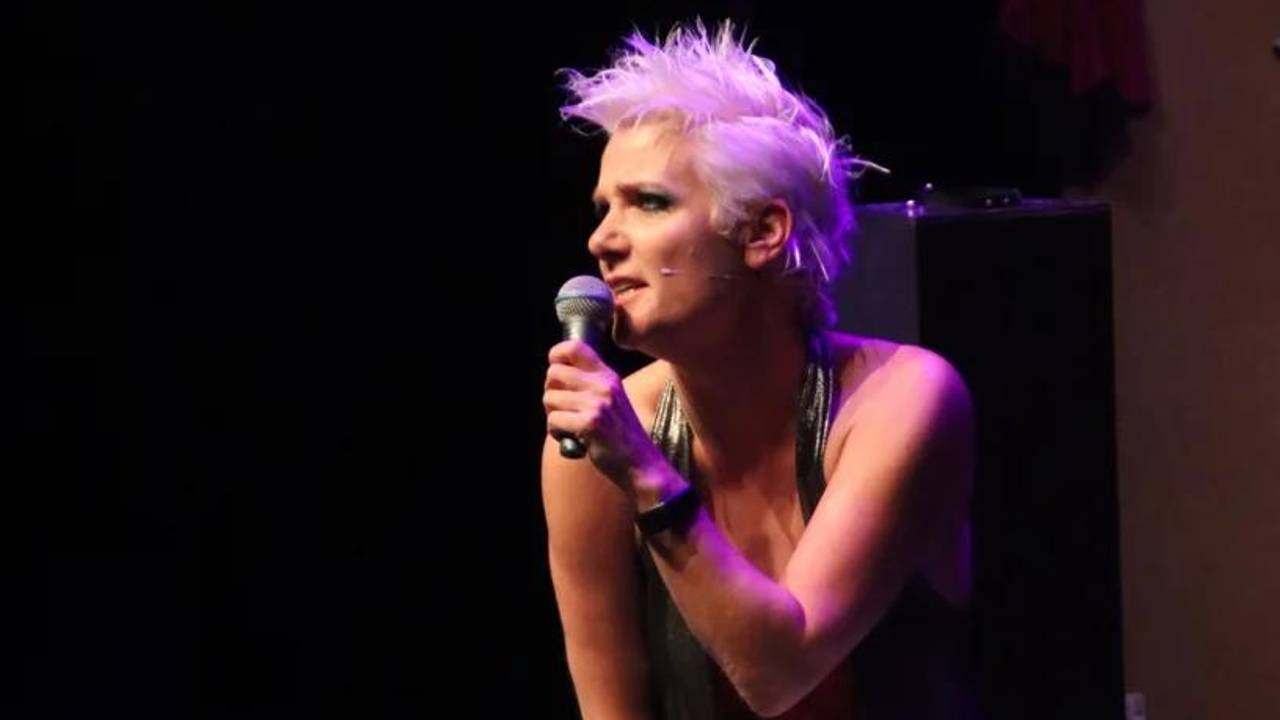 Mireille voelde zich nooit monogaam en vertelt daar nu over in haar theaterstuk (foto: Mireille Lenaers).