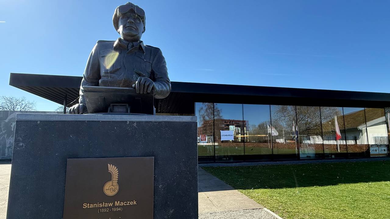 Het Maczek Memorial staat in het teken van de Poolse bevrijders van Breda (foto: Robert te Veele / Omroep Brabant).