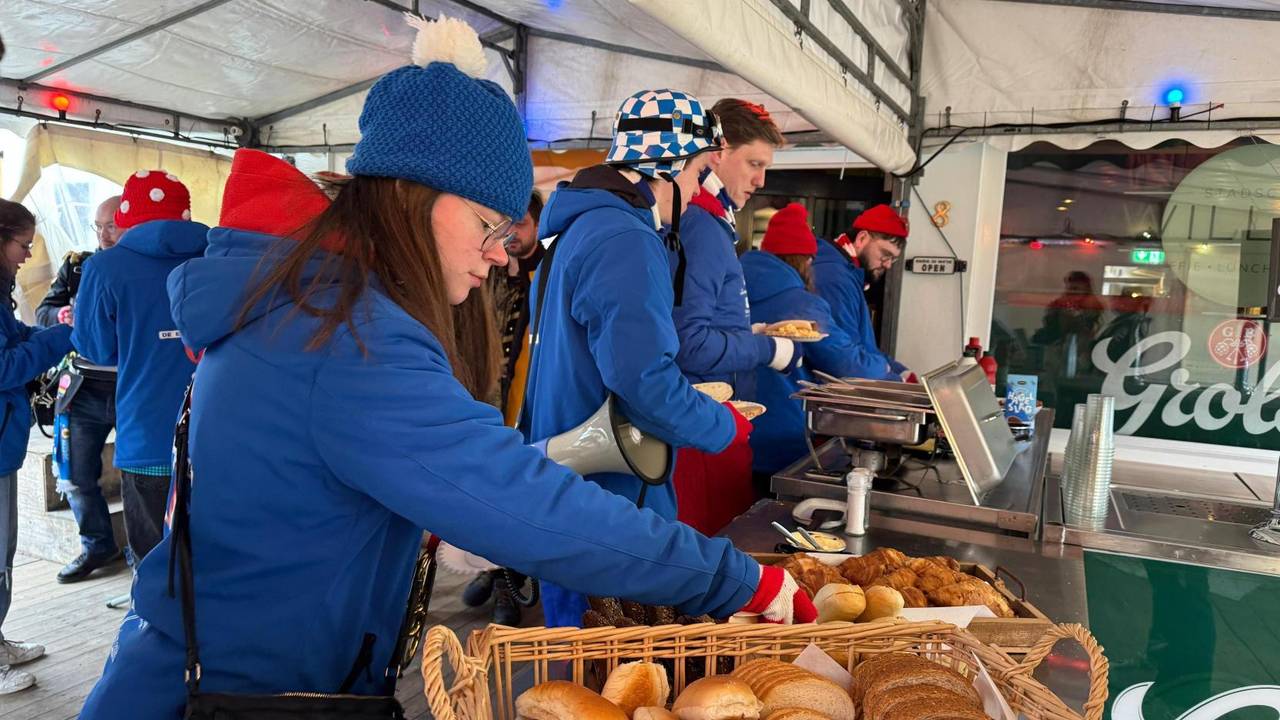 Lekker ontbijt in Oisterwijk (foto: Omroep Brabant). 