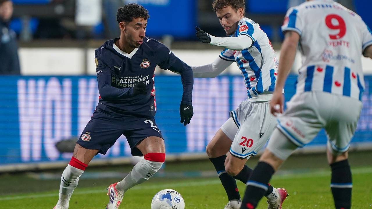 PSV wint overtuigend van Heereveen (Foto: Orange Pictures.)