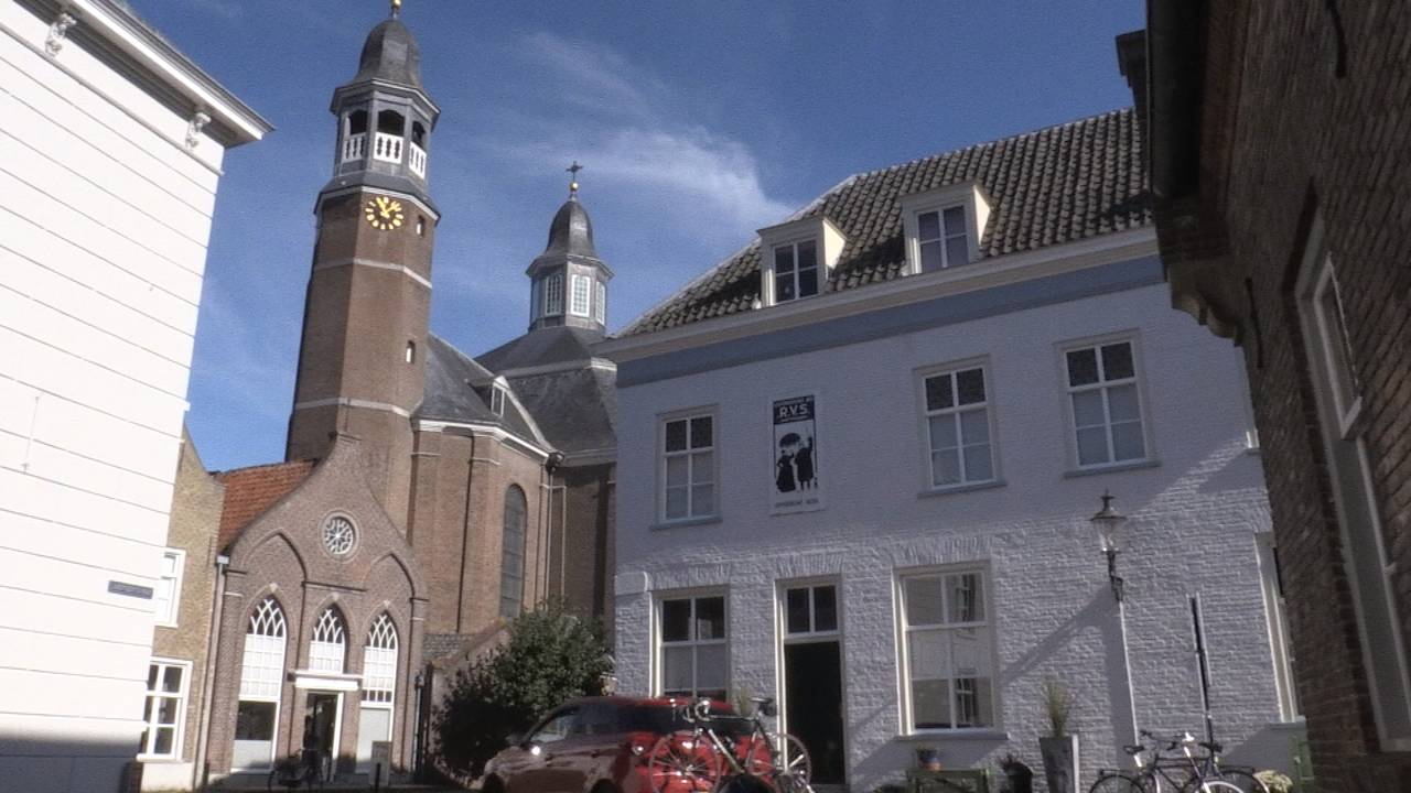 De Luciakerk in Ravenstein.