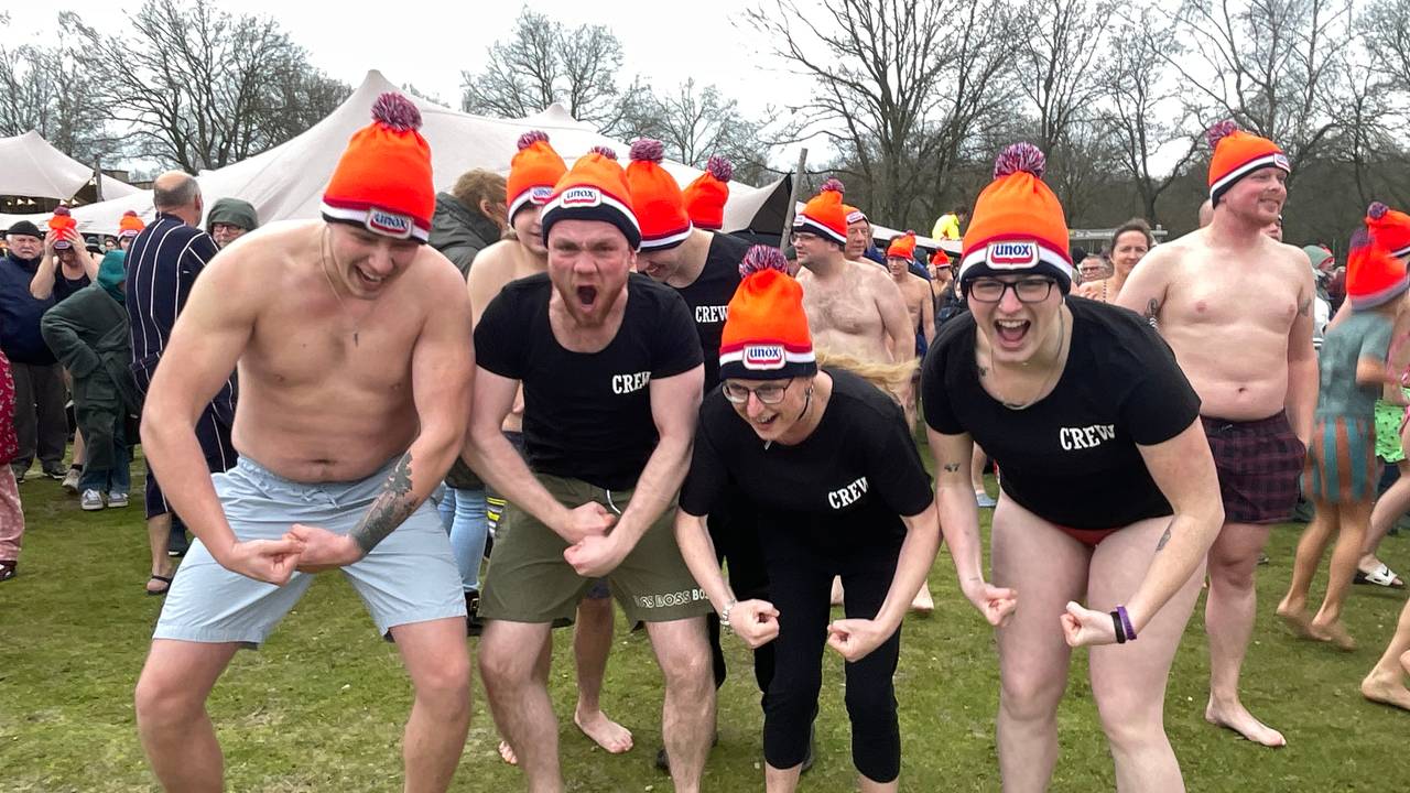 Een ware oerkreet vooraf (foto: Raymond Merkx).