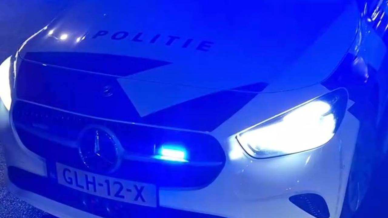 Een politieauto (Foto: Instagram / Politie_Weerwijs.)