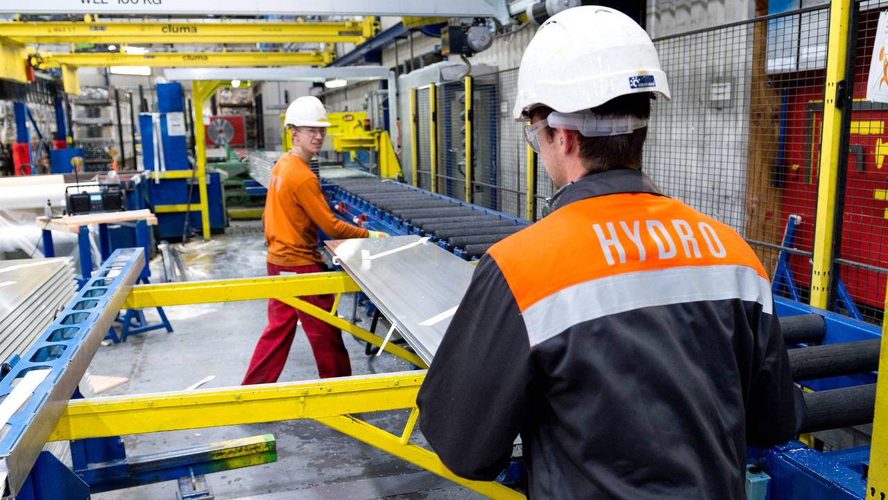 170 medewerkers van aluminiumbedrijf Hydro in Drunen verliezen binnenkort hun baan (foto: Elias Walpot/Hydro).