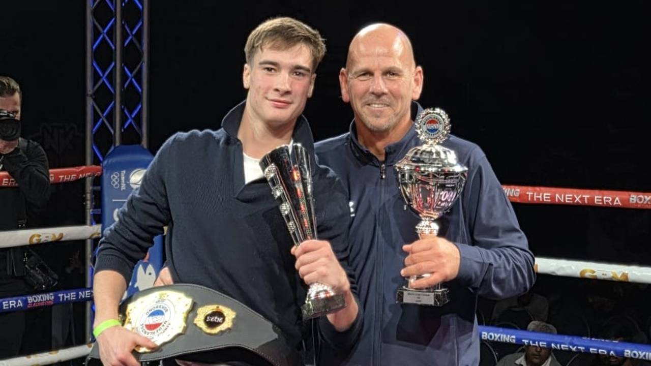 Bjarne Machielse en zijn trainer Harold Verhoekx.