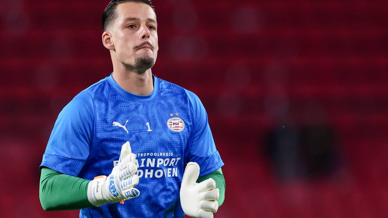 Nick Olij bij PSV (foto: Orange Pictures).