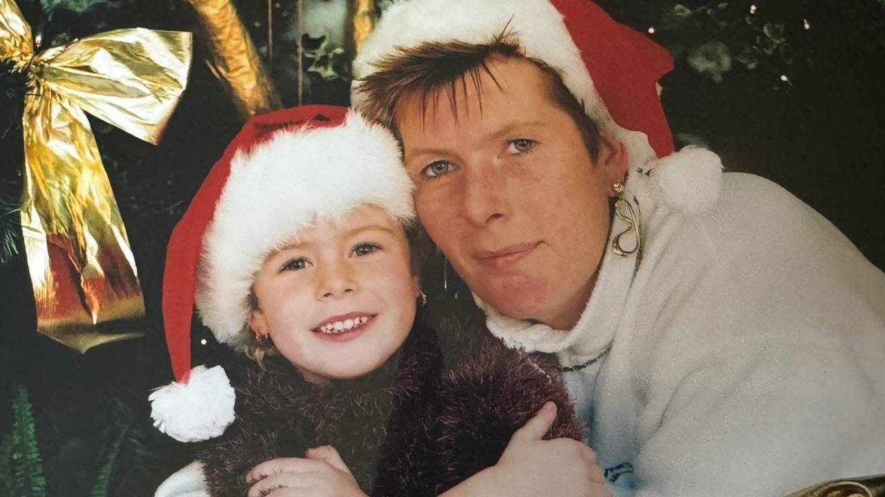 Priscilla en haar moeder Manon tijdens de feestdagen 