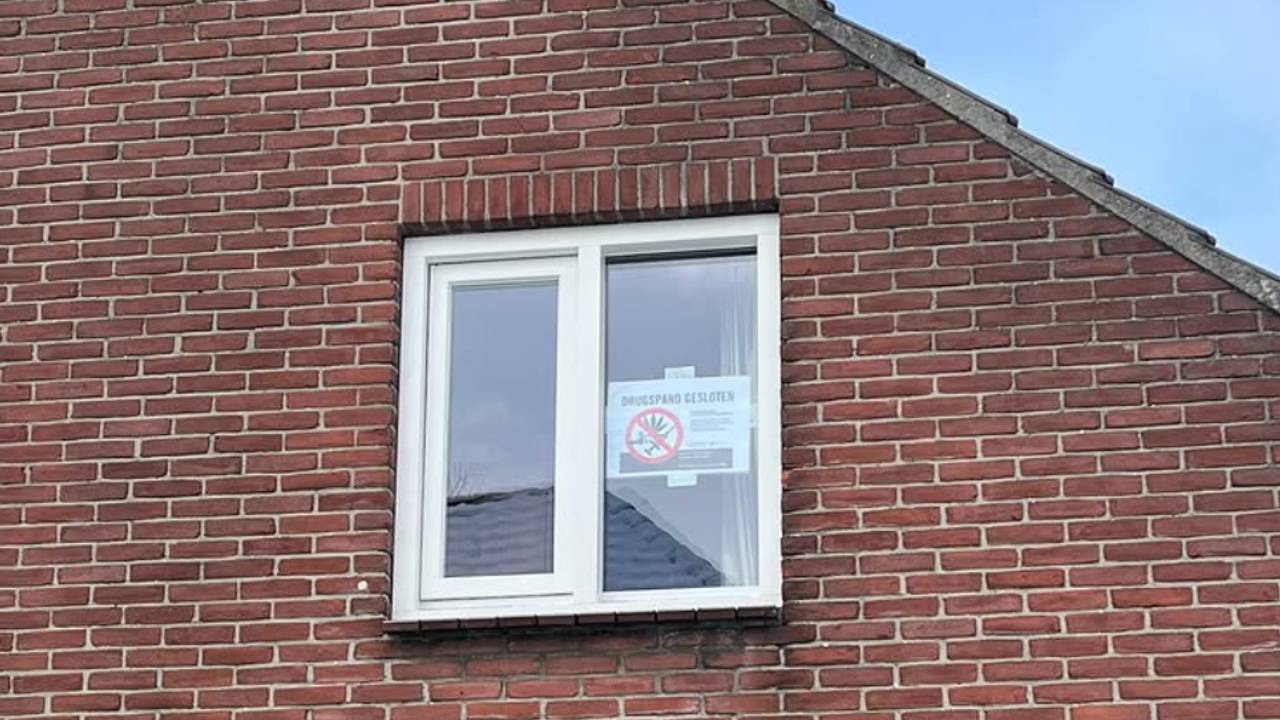 Het huis moet voor een half jaar dicht (foto: Gemeente Bladel).