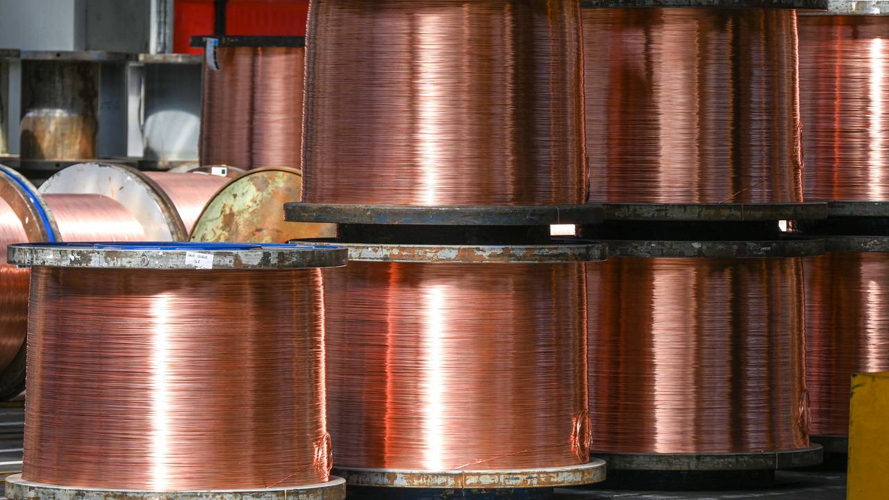 De prijs voor koper breekt records (foto: Denis Charlet / AFP, via ANP).