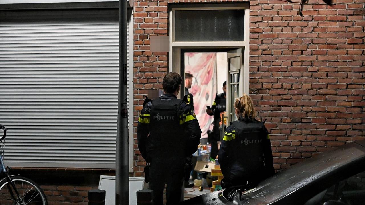 Schoten gelost in huis: man loopt schotwond op aan been