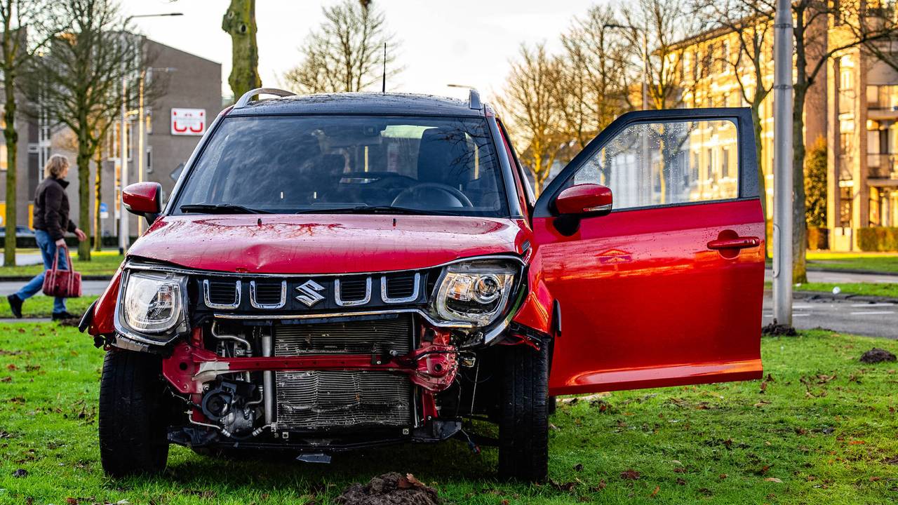 Voorrangsfout zorgt voor botsing in Oss