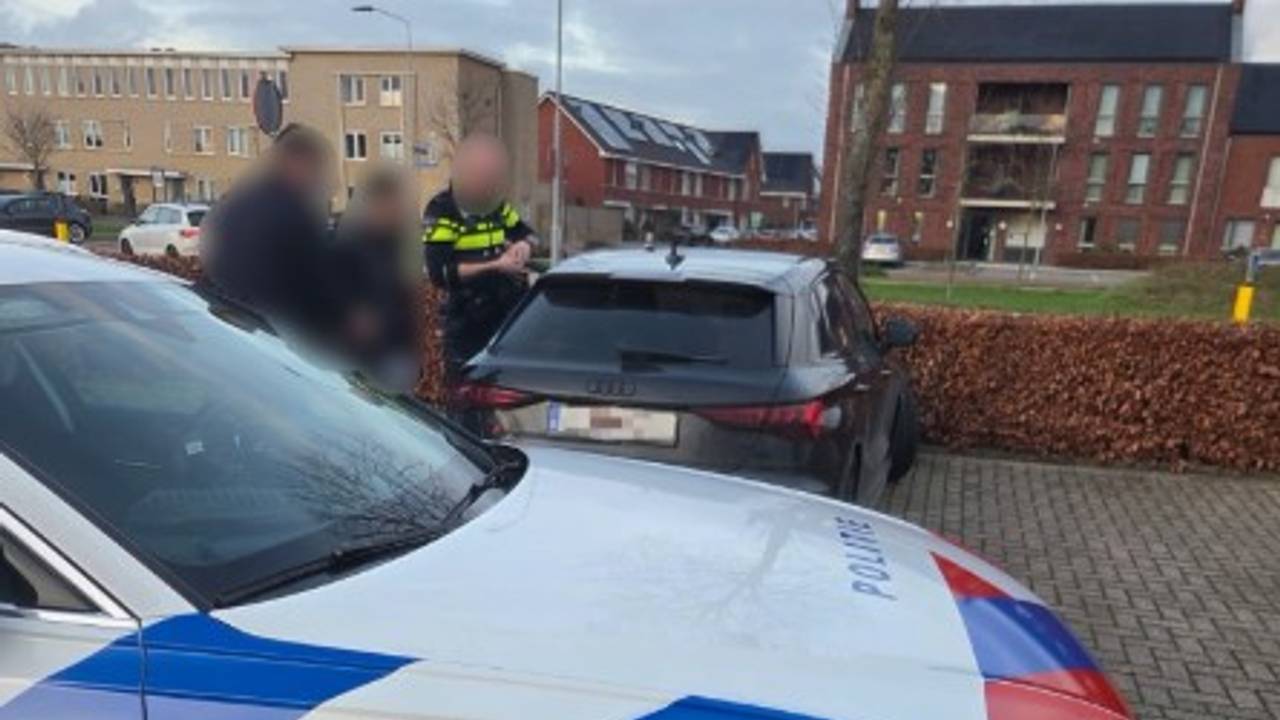 De bestuurder moet zijn Audi RS3 inleveren. (Foto: Instagram politie.)