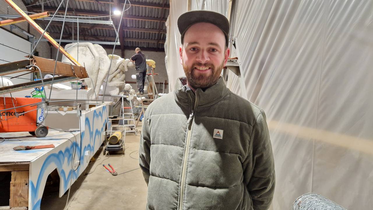 Carnavalsoptocht Moesland in gevaar door sloop van bouwschuur. Op de foto Stijn van Lith van carnavalsvereniging Ût Nauwt Nie (foto: Tom Berkers)