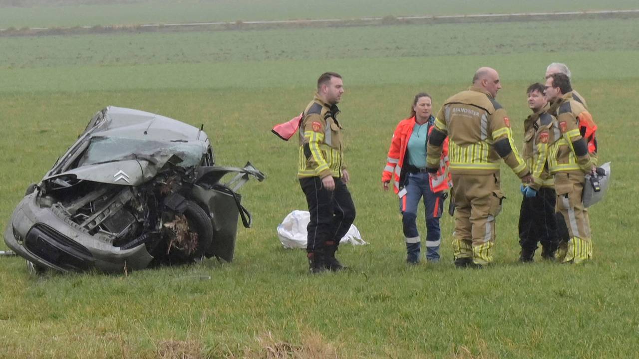 Hoe het ongeluk kon gebeuren, wordt onderzocht (foto: Perry Roovers / Persbureau Heitink).