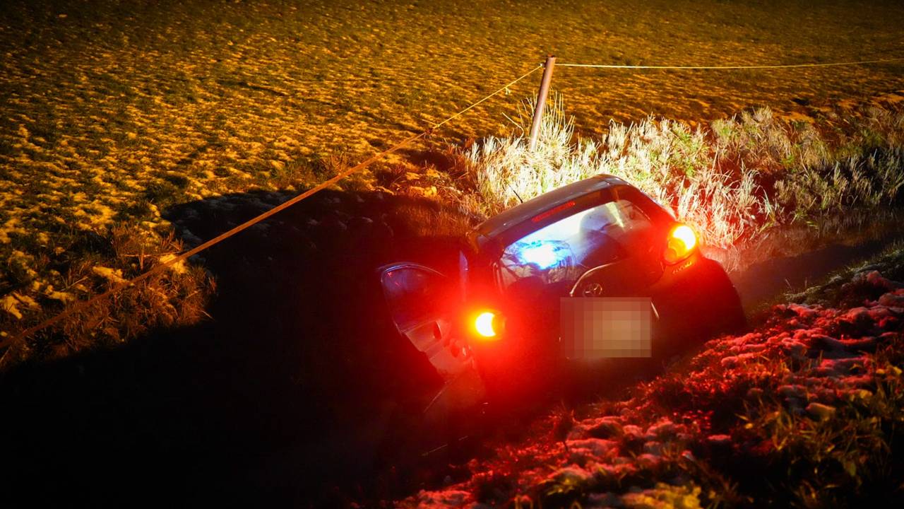Twee gewonden bij auto-ongeluk op oprit A59 Sprang-Capelle
