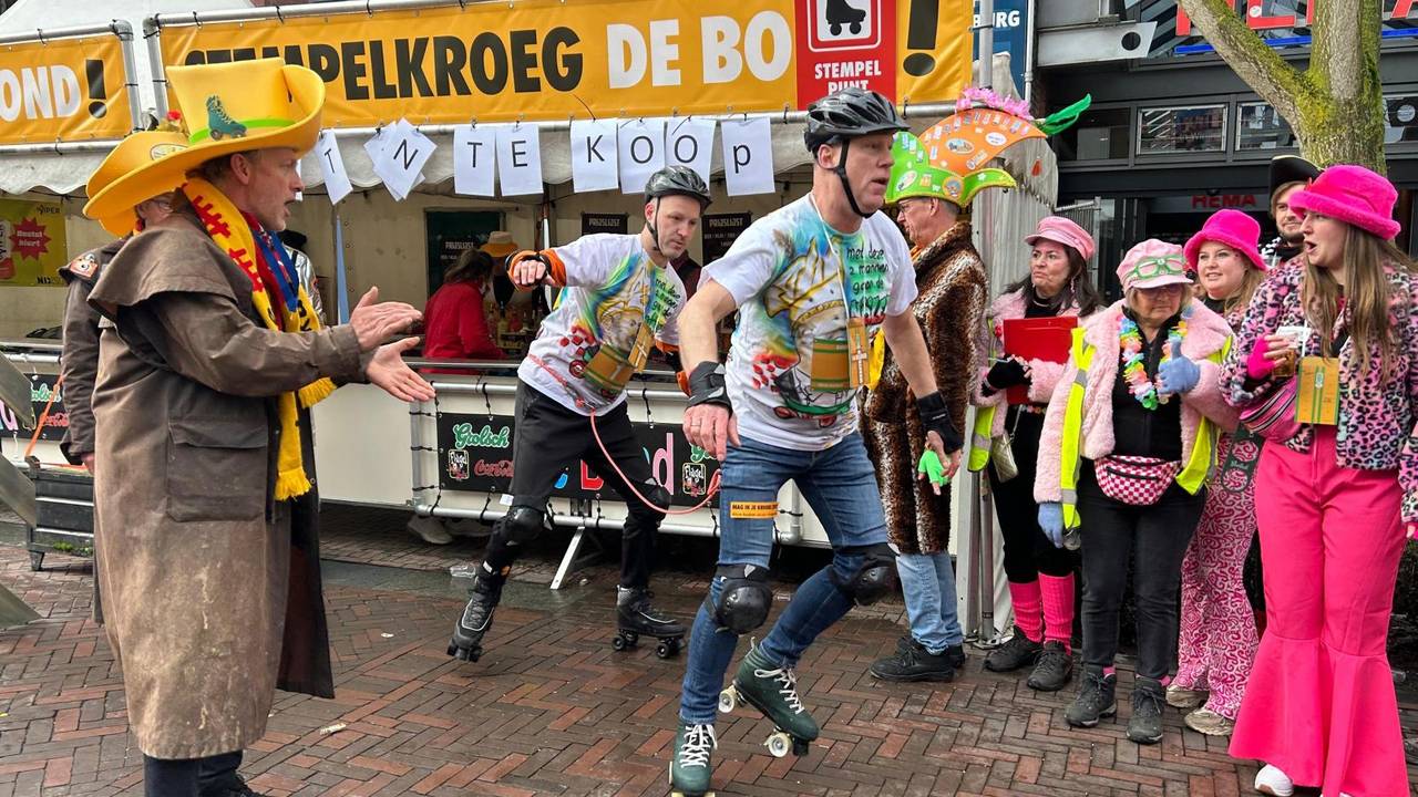 De Kuukse Elfkroegentocht (foto: Omroep Brabant).