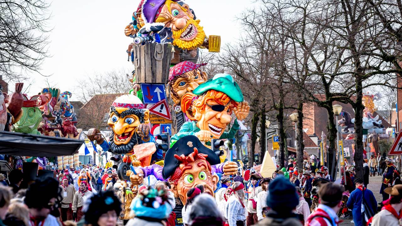 De Gròòte Optocht van 't Krabbegat (Bergen op Zoom)(foto: Eye4images).