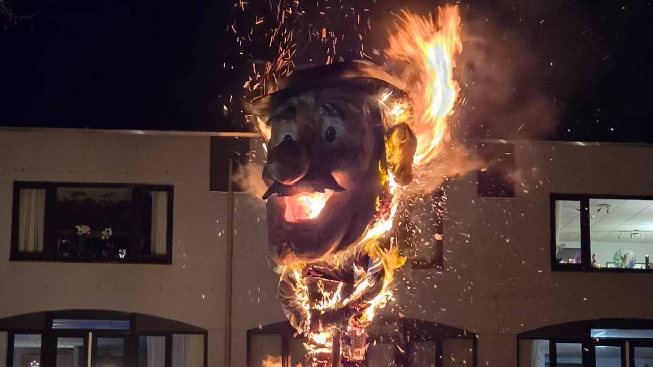 Boer Klaos krijgt 't er warm van (foto: Jesper Mertens).