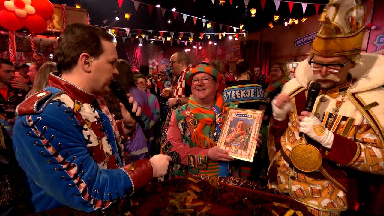 Ereburger Ed in het Fijnfisjenie Café dinsdag.