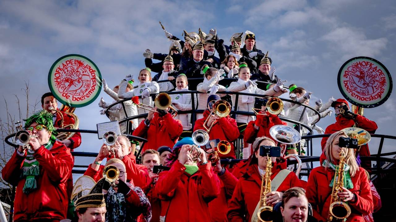 De Grote Moeslandse Optocht (Schaijk)(foto: Eye4images).