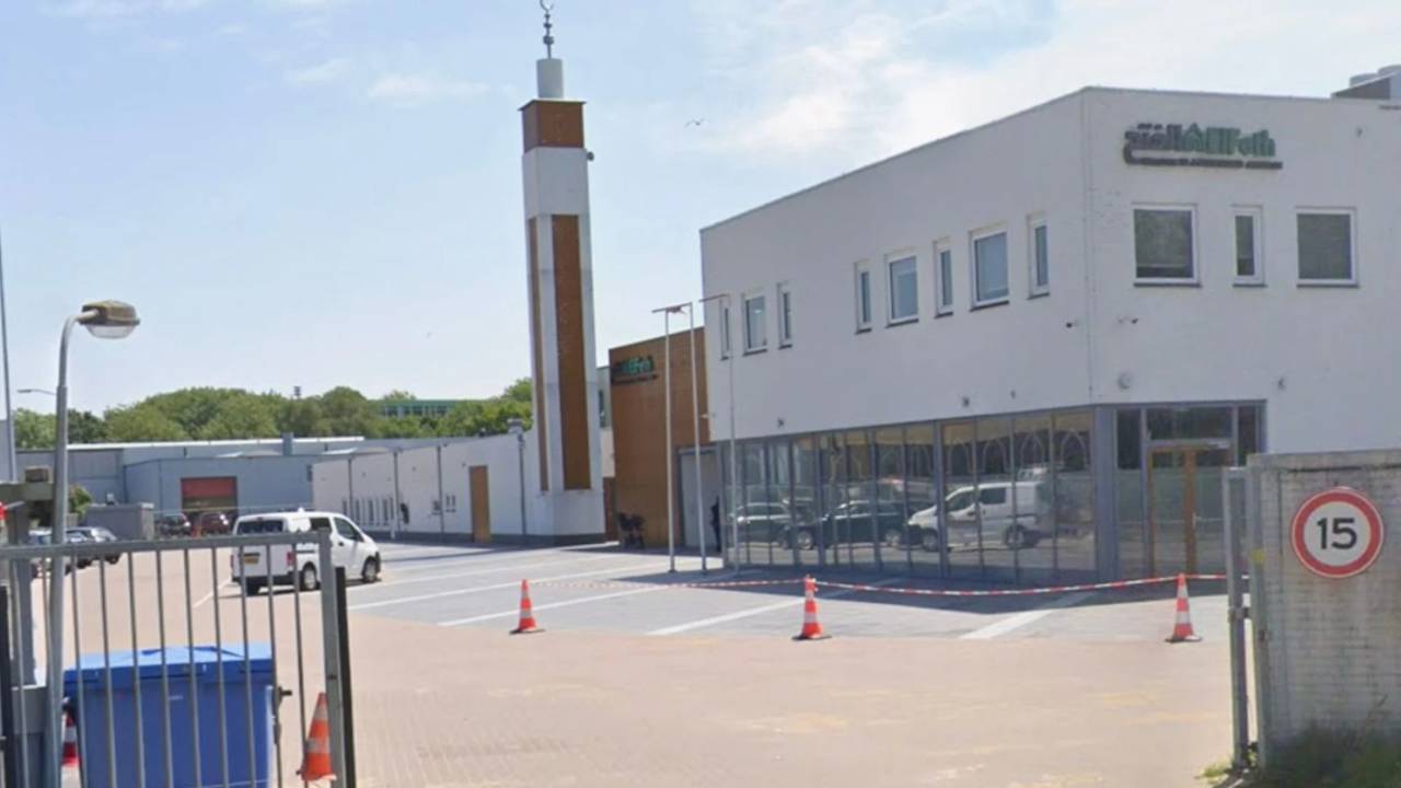 De El Feth-moskee in Bergen op Zoom (foto: ZuidWest Update).