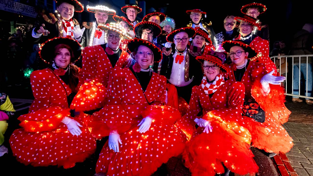 Lampkesoptocht in het Peeënrijk (foto: Caroline van Leusden/Eye4images).