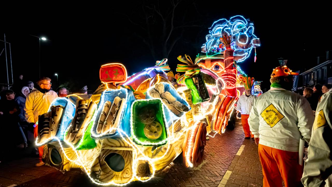 Lampkesoptocht in het Peeënrijk (foto: Caroline van Leusden/Eye4images).