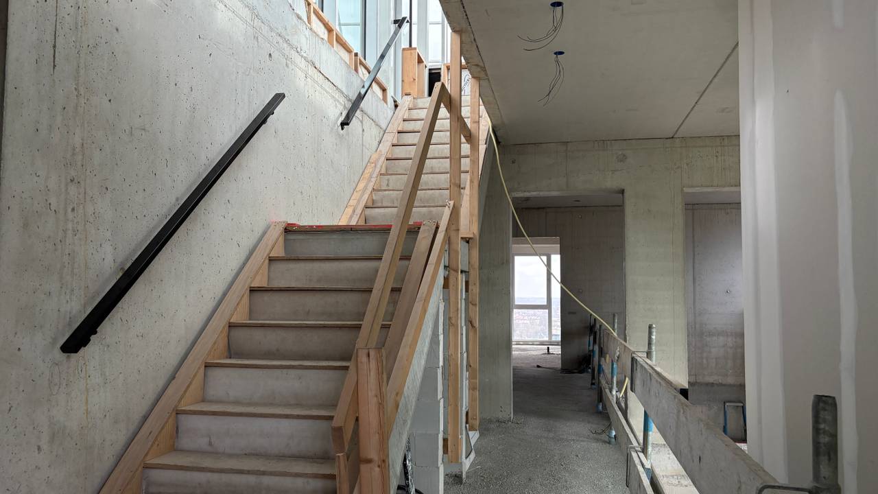 Het penthouse heeft een woonoppervlak van 600 vierkante meter (foto: Rogier van Son).