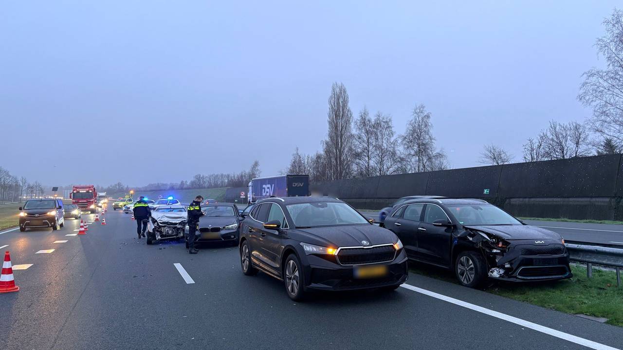 De A50 is tussen Nistelrode en Zeeland dicht (foto: Rijkswaterstaat).