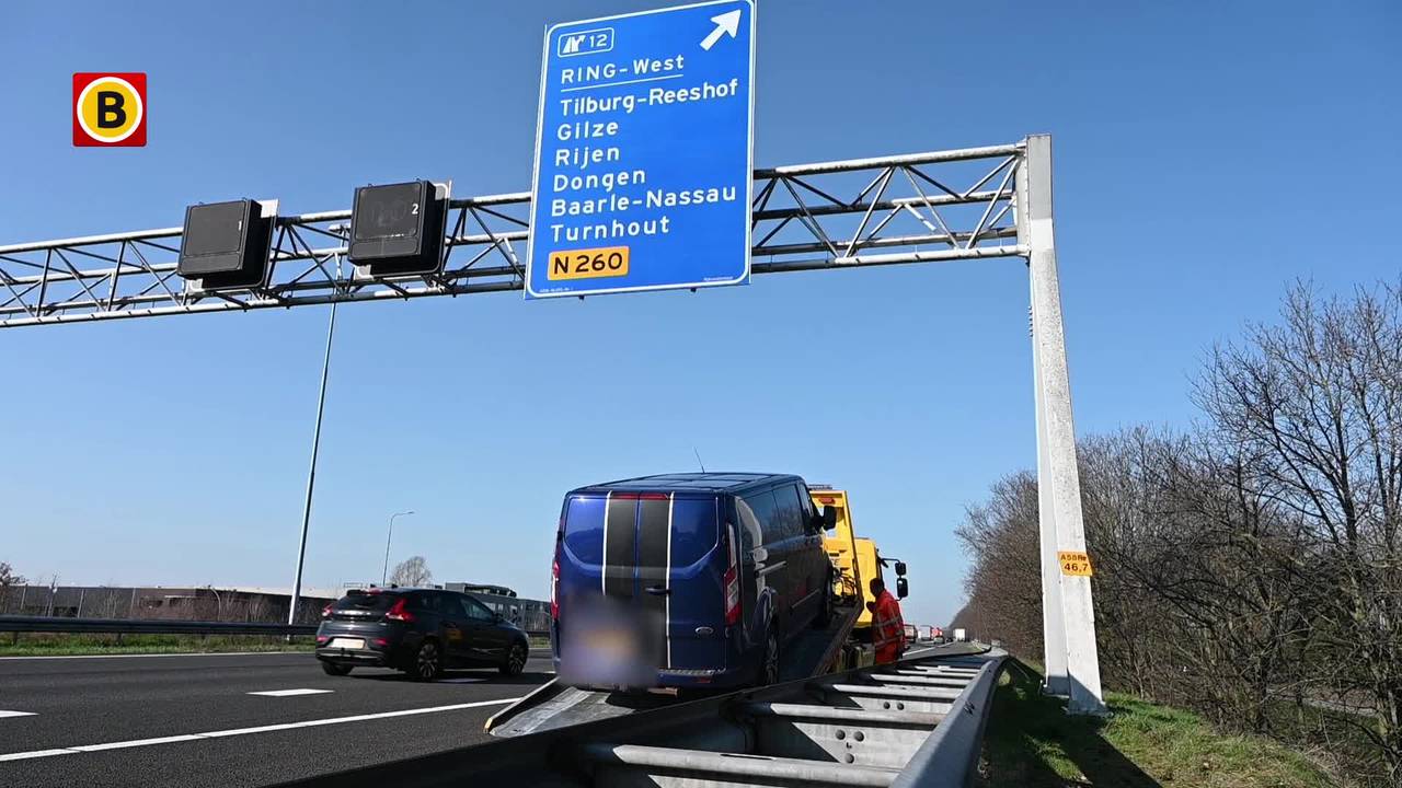 Grote politieactie op A58: twee mensen opgepakt, snelweg kort dicht