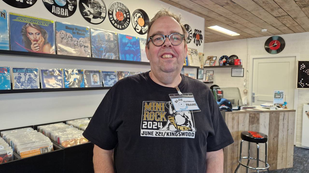 Frank ziet een groeiende vraag naar vinyl, ook bij jongeren (foto: Tom Berkers).