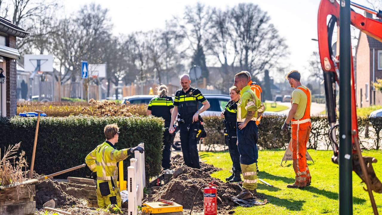 Gaslek tijdens graafwerkzaamheden in Grave