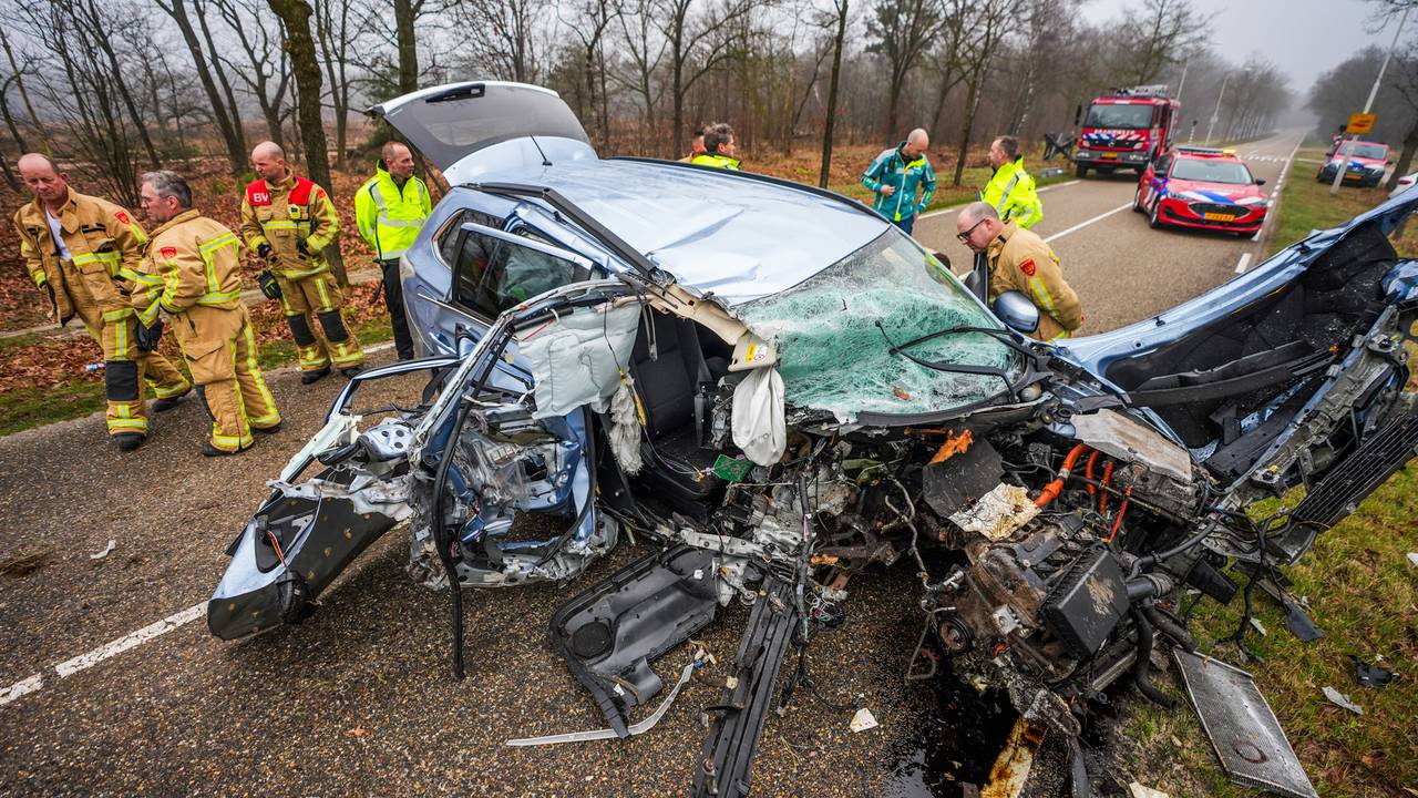 Automobilist zwaargewond bij ongeluk in Oirschot