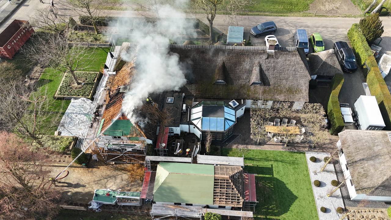 De brand in Berlicum (foto: Bart Meesters/Persbureau Heitink).