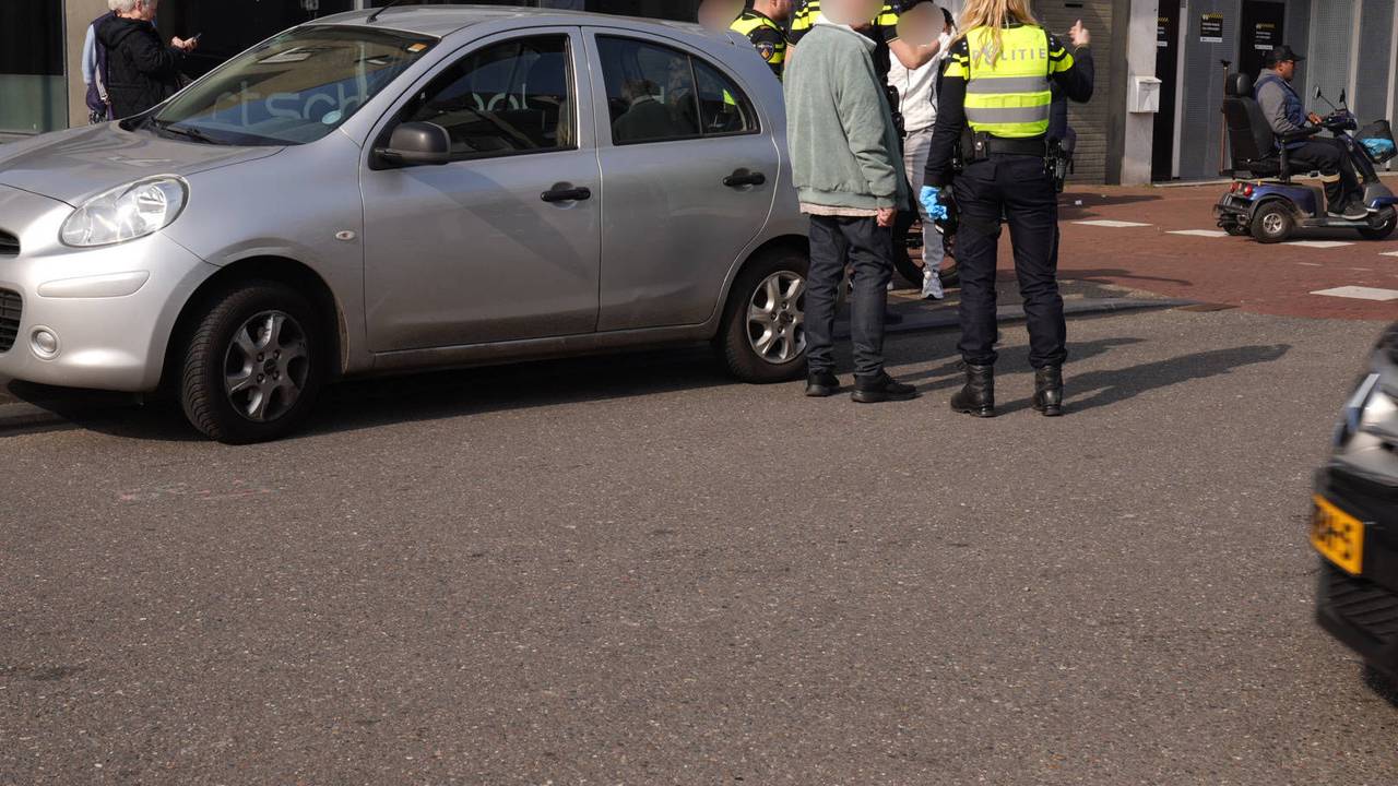 Fatbike botst met auto in Helmond (foto: Harrie Grijseels/Persbureau Heitink).