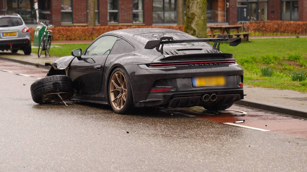 Botsing in Deurne (foto: Harrie Grijseels / Persbureau Heitink). 