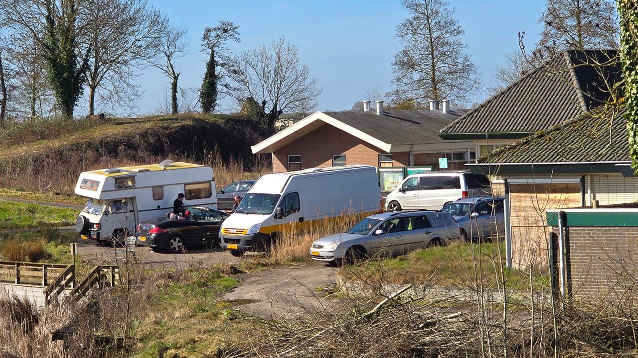 Hier in Willemstad maakte de politie een einde aan een illegale rave (foto: Omroep Brabant).