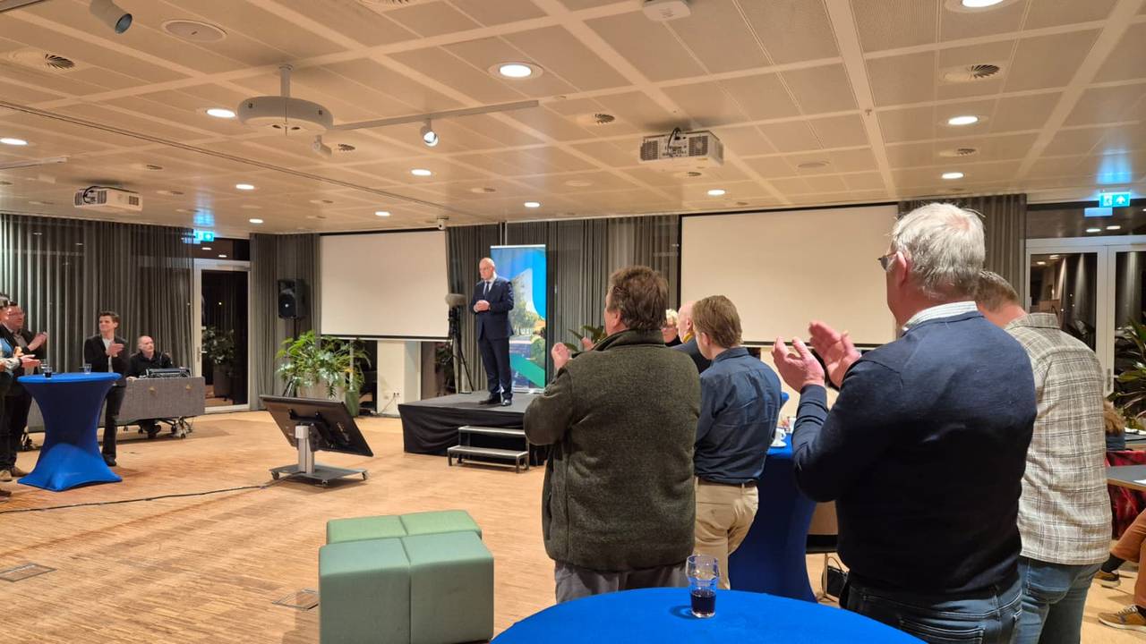 Hoge opkomst in Altena (foto: Omroep Brabant).