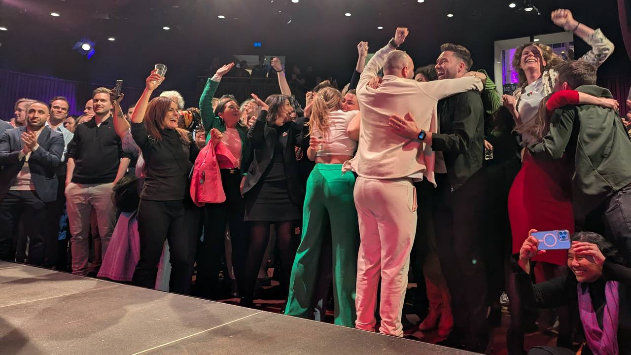 Feest bij GroenLinks/PvdA in Eindhoven (foto: Ferenc Triki)