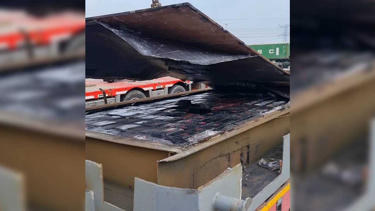 De bovenkant van de container (foto: Openbaar Ministerie).