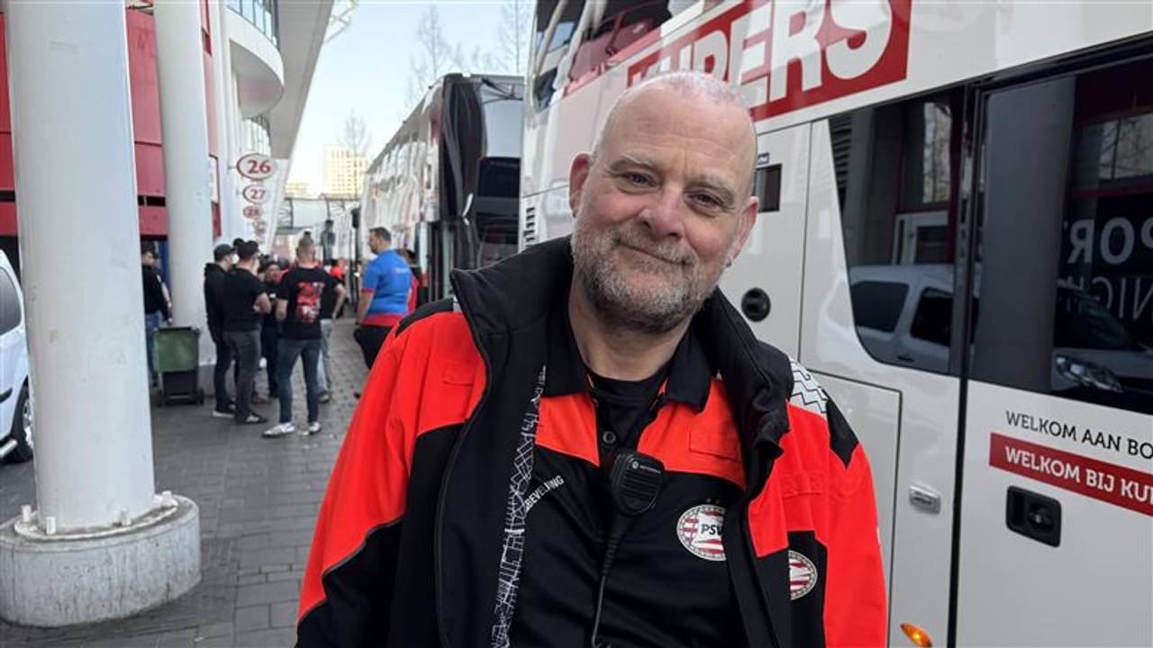 Rens is al meer dan twintig jaar steward bij PSV (foto: Ruud Ritzen).
