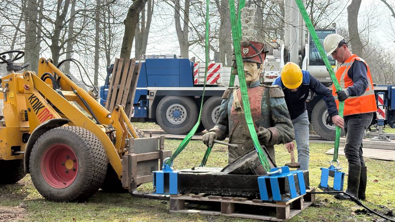 Beroemde Land van Ooit-soldaten zijn toe aan een opknapbeurt: 'Megaklus'