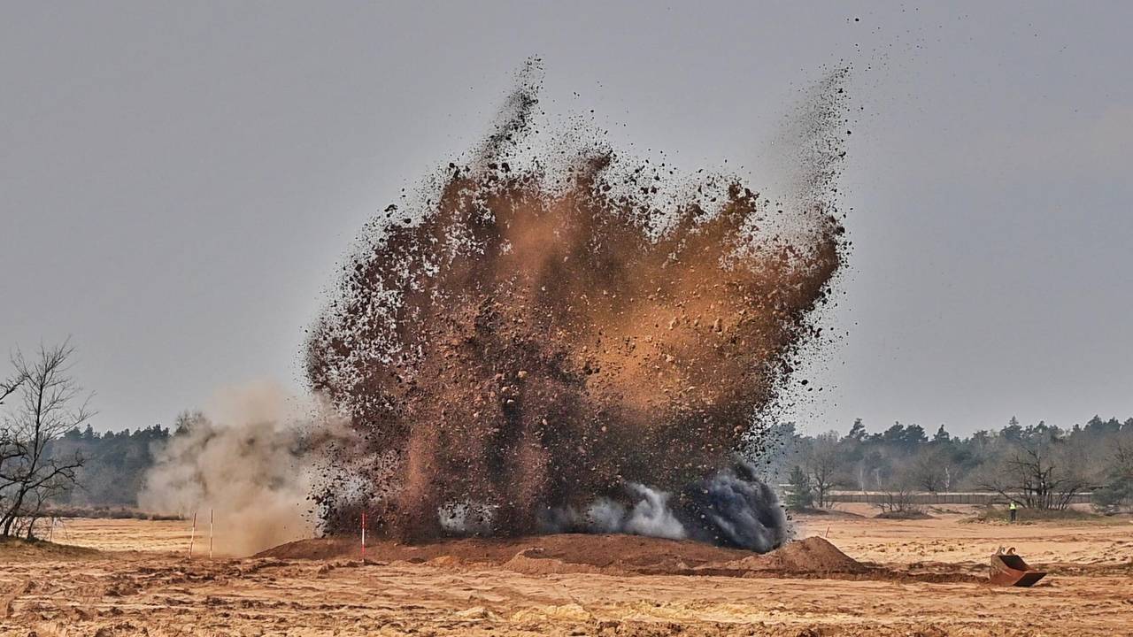 Bom van 500 kilo uit Tweede Wereldoorlog tot ontploffing gebracht