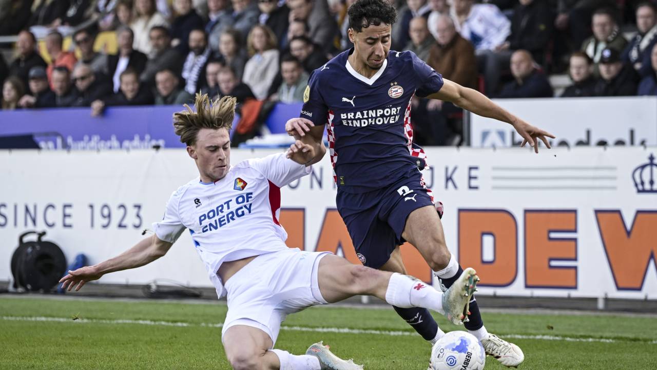 Anass Salah-Eddine en Sem van Duijn van Telstar (foto: ANP).