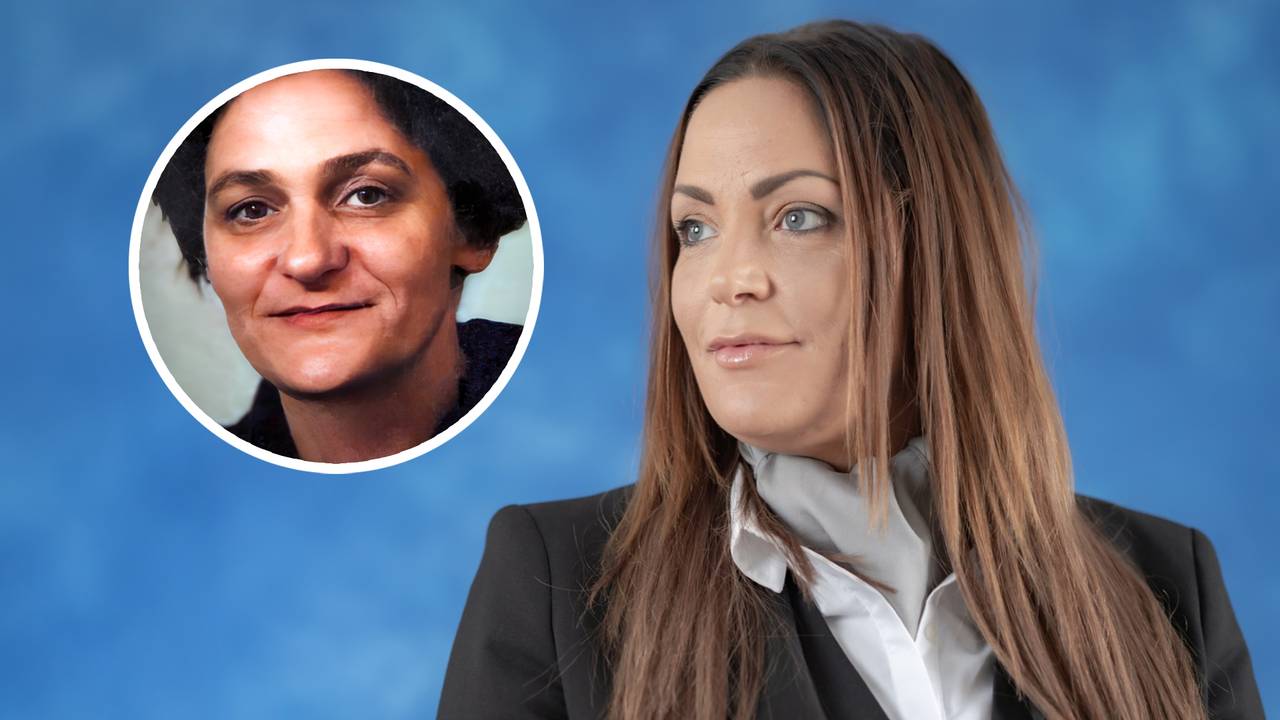 Angela de Beer met haar moeder Els