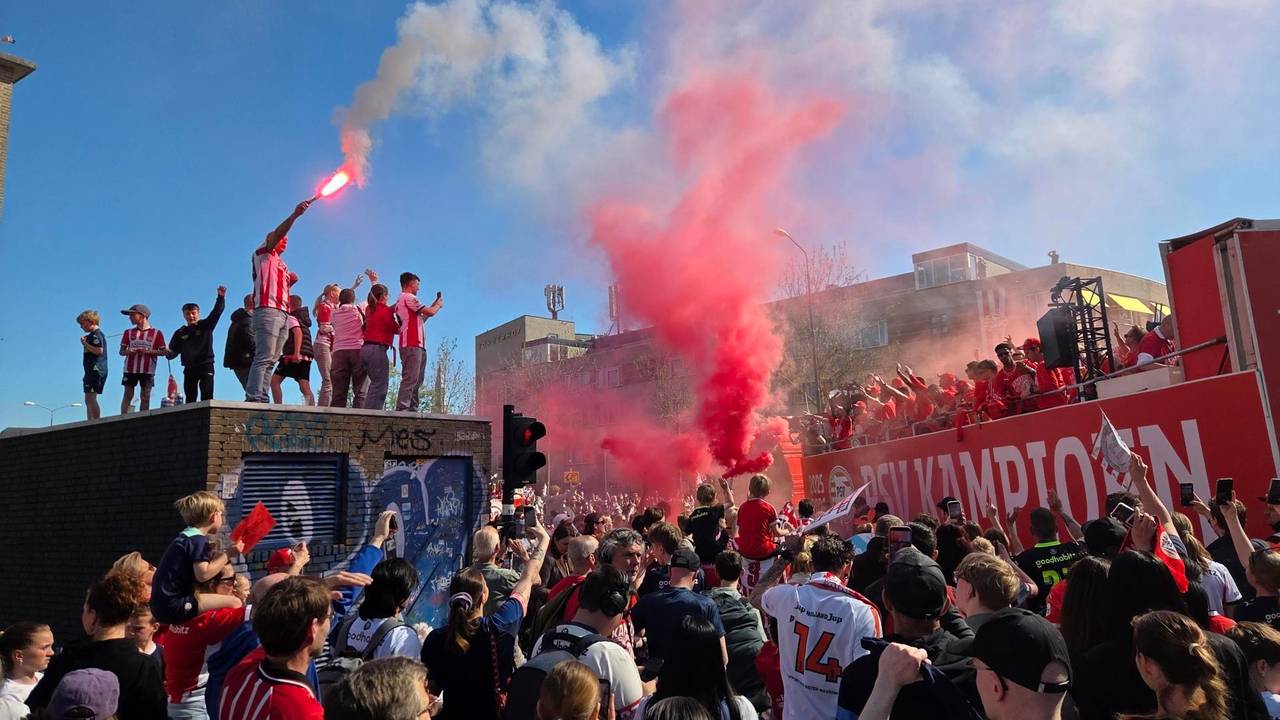 De platte kar is onderweg (foto: Omroep Brabant).