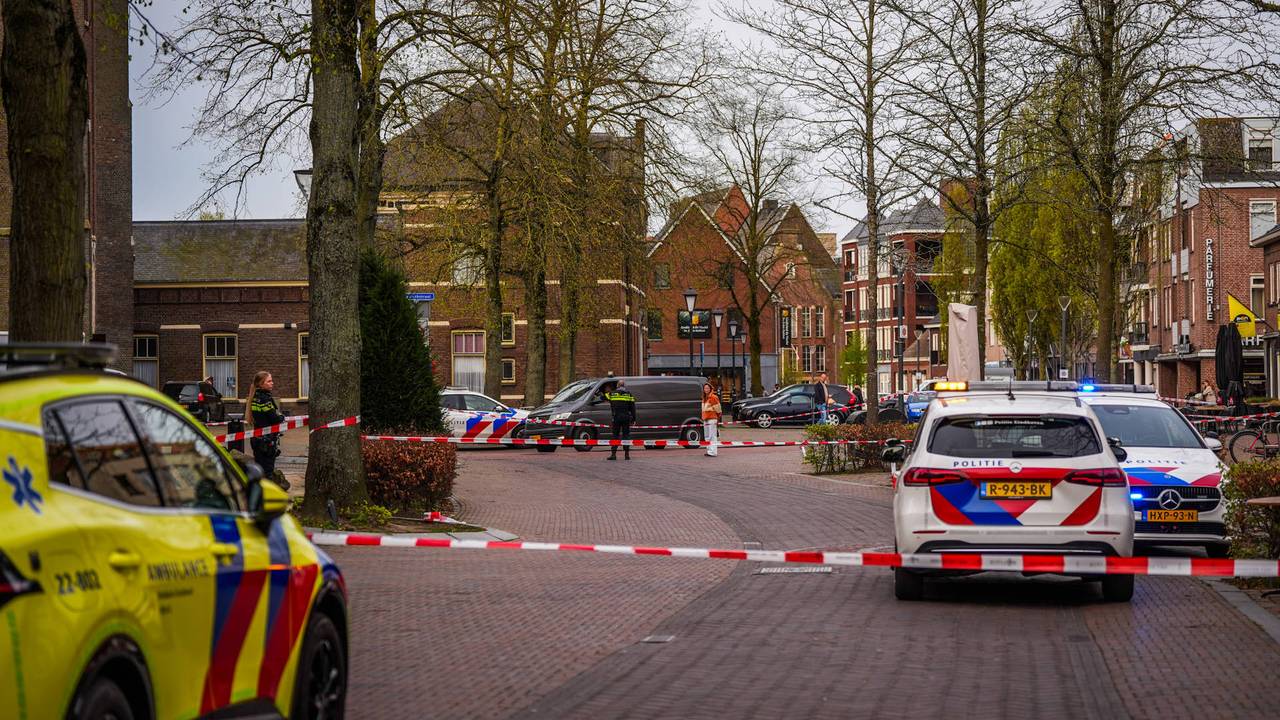 Man zwaargewond bij steekpartij in Best, verdachte op de vlucht